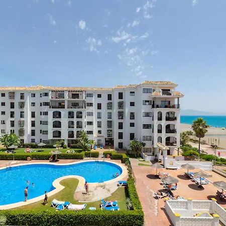 Stunning Views Await You In Marina De La Duquesa Castillo de Sabinillas Luaran gambar